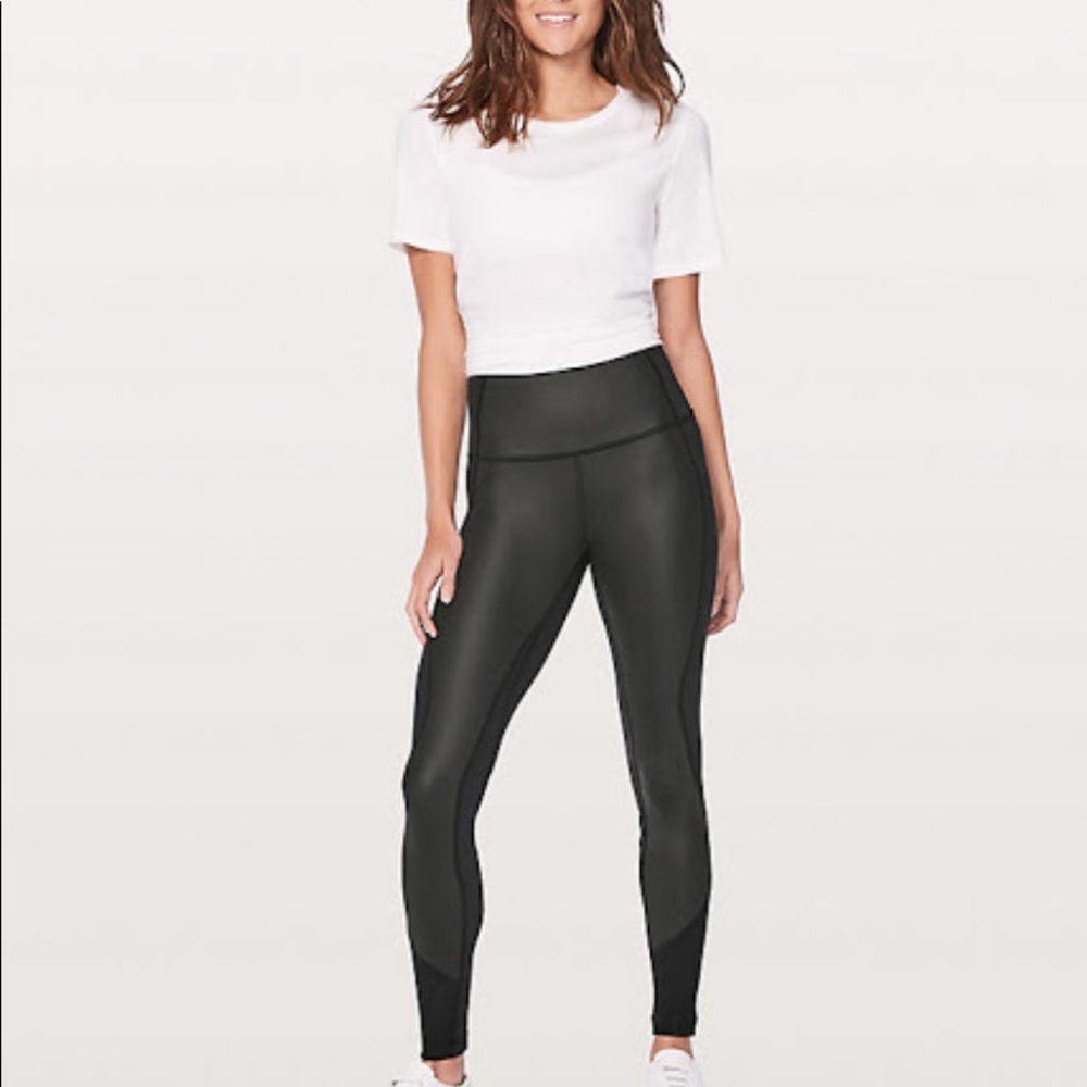 Wunder Under Hi-Rise Black leggings